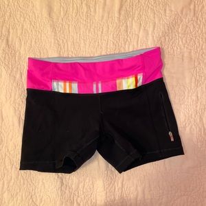 Lululemon spandex!